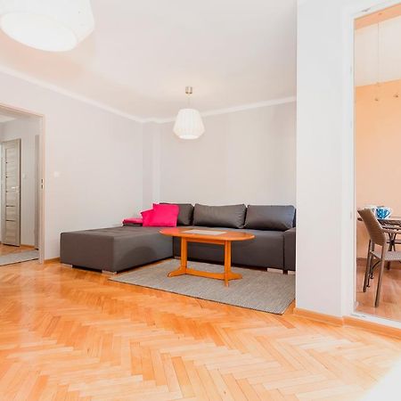 Spokojny Apartament Przy Parku Chopina By Noclegi Renters Świnoujście Exteriör bild