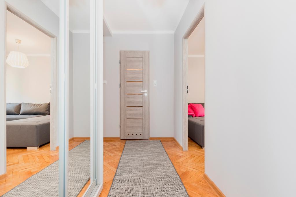 Spokojny Apartament Przy Parku Chopina By Noclegi Renters Świnoujście Exteriör bild